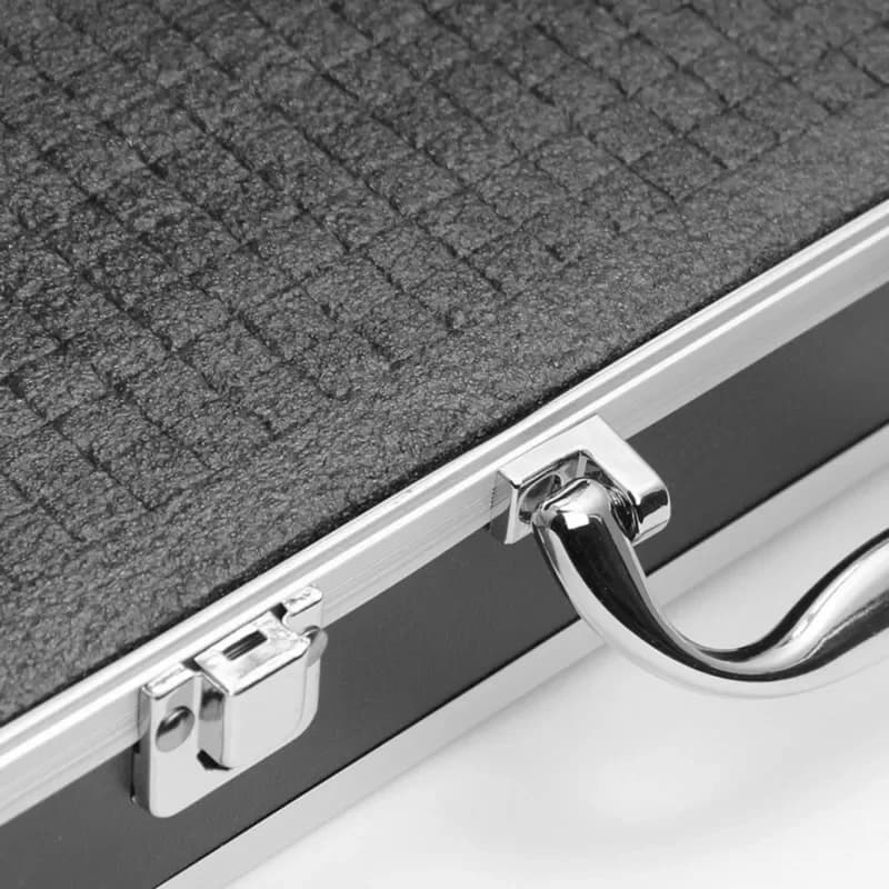 Bærbar aluminium værktøjskasse med svampforing 30x17x8cm
